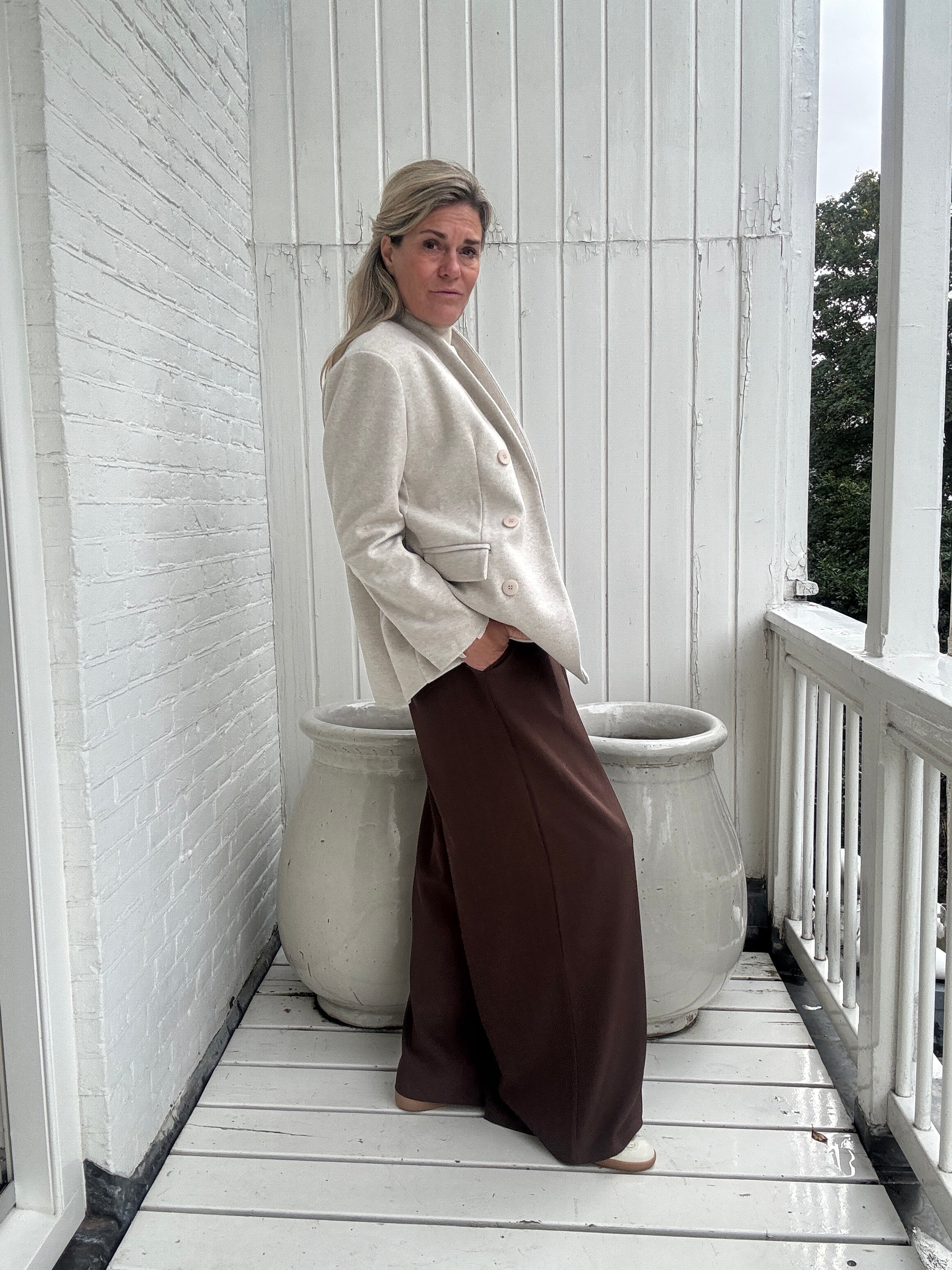 Jas - Gstaad - Cartouche by Suus