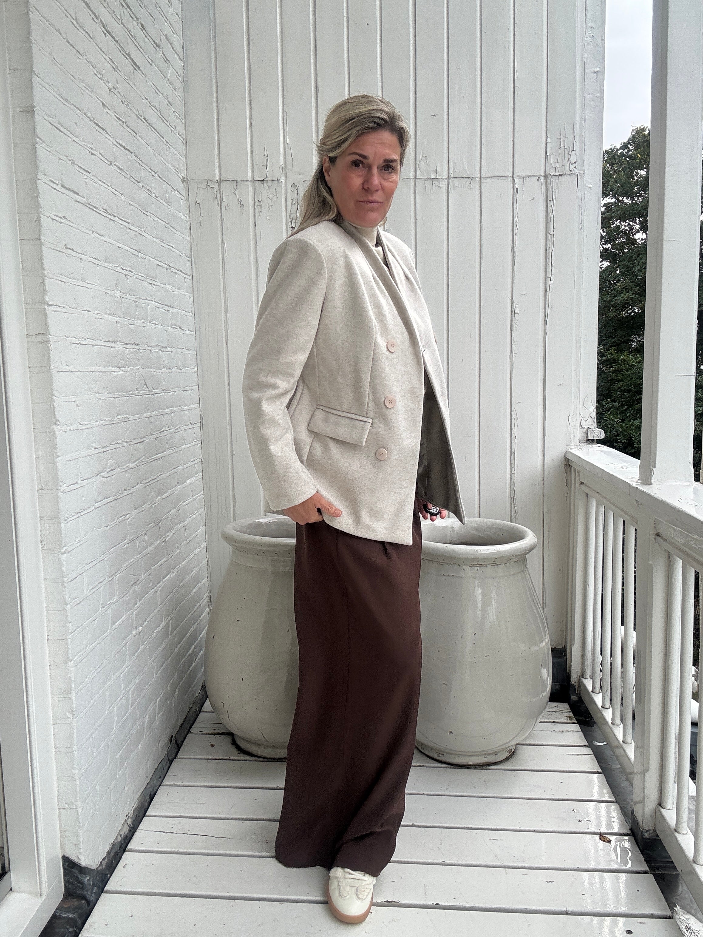 Jas - Gstaad - Cartouche by Suus